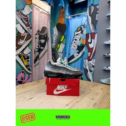 Nike Air Max 95 Hyper Turquoise UK8.5