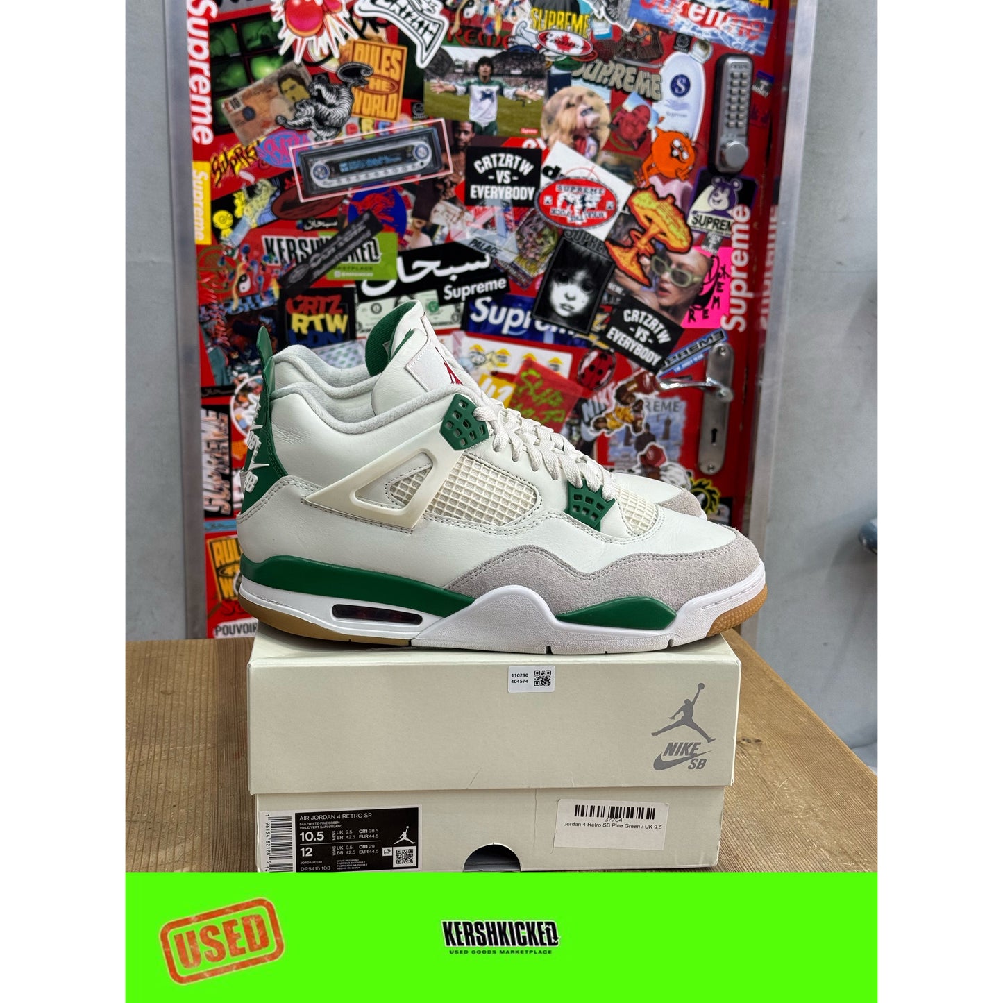 Jordan 4 Retro SB Pine Green UK 9.5.