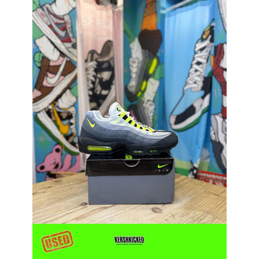 Nike Air Max 95 Neon (2020) UK 10.5