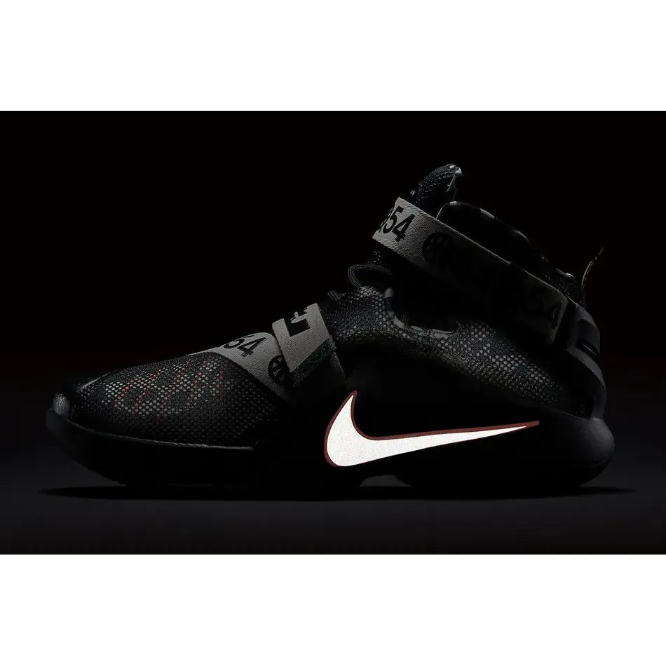 Nike LeBron Solider 9Quai 54