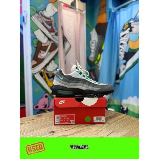 Nike Air Max 95 Hyper Turquoise UK10
