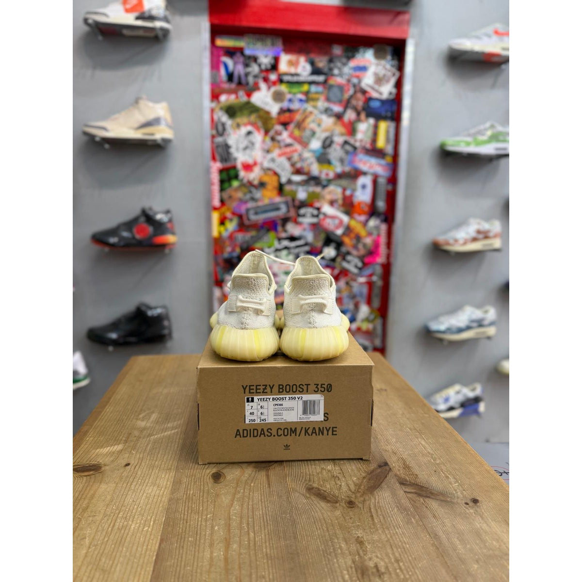 adidas Yeezy Boost 350 V2 Cream UK 6.5
