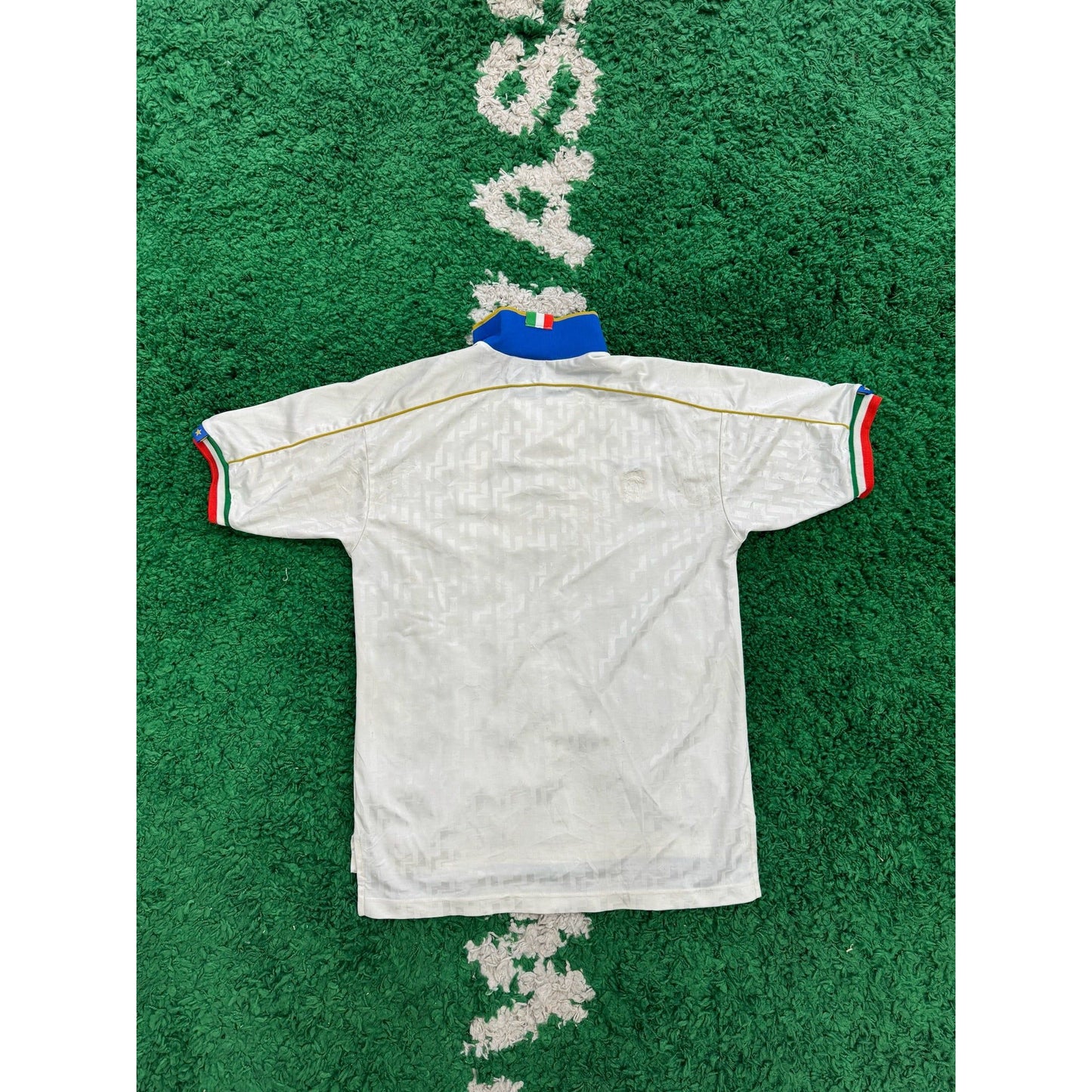 Italy Away Shirt 1994-1996 M 7/10 by KershKits in Clothing. Available at KershKicks for £85.00. A must-have for fans of KershKits looking to elevate their style with this Kits.