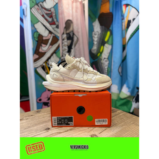 Nike Sacai Vapourwaffle Sail Gum UK 10