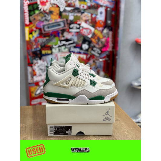Jordan 4 Retro SB Pine Green UK 7.5