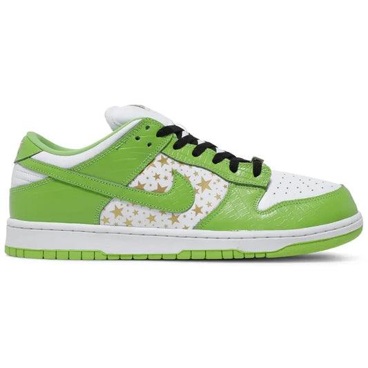 Nike SB Dunk Low Supreme Stars Mean Green (2021)
