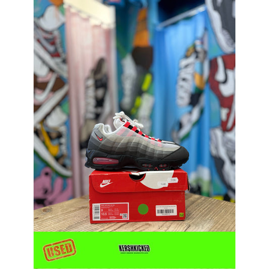 Air Max 95 Solar Red UK8