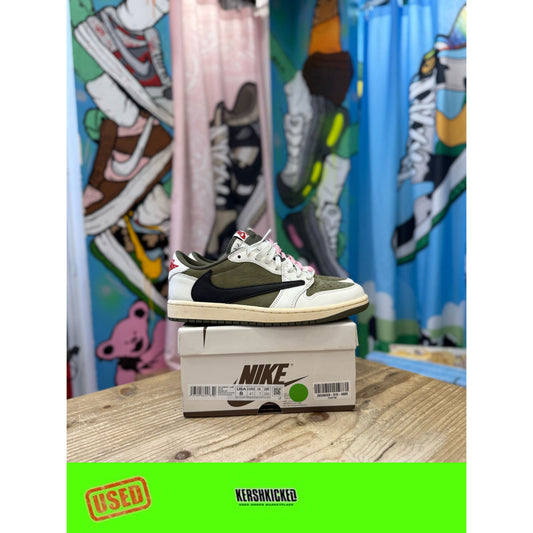 Jordan 1 Low Travis Scott Medium Olive UK 7