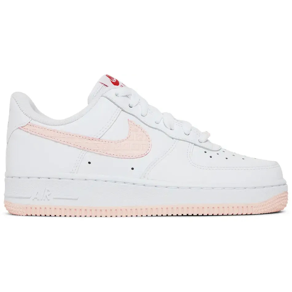 Nike Wmns Air Force 1 Low Valentine's Day 2022