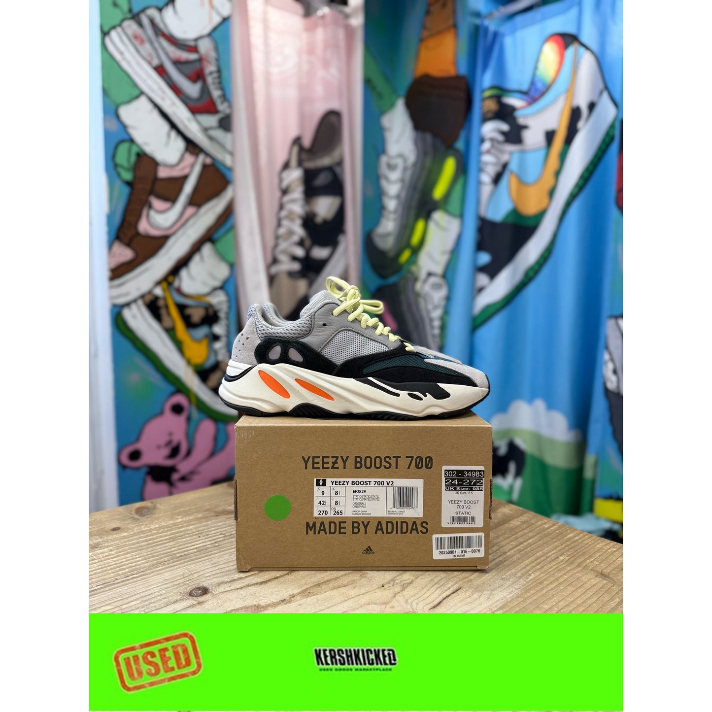Yeezy 700 Waverunner. UK 8.5