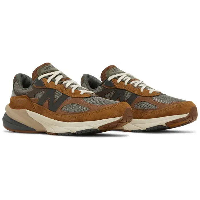 New Balance 990v6 Carhartt WIP Sculpture Center