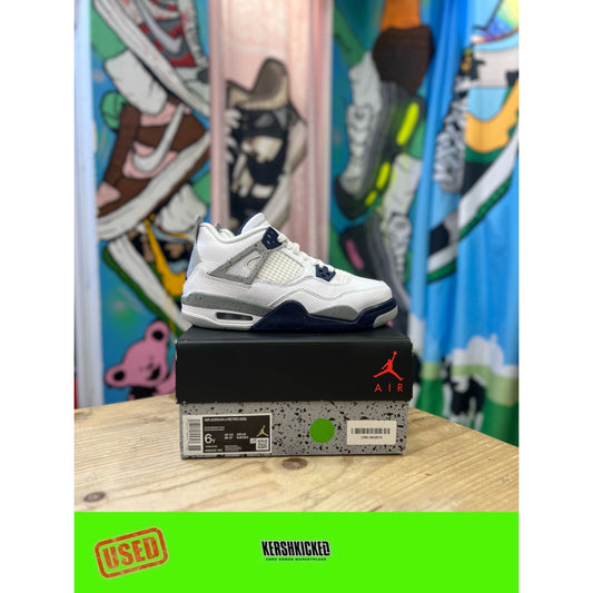 Jordan 4 Midnight Navy UK5.5
