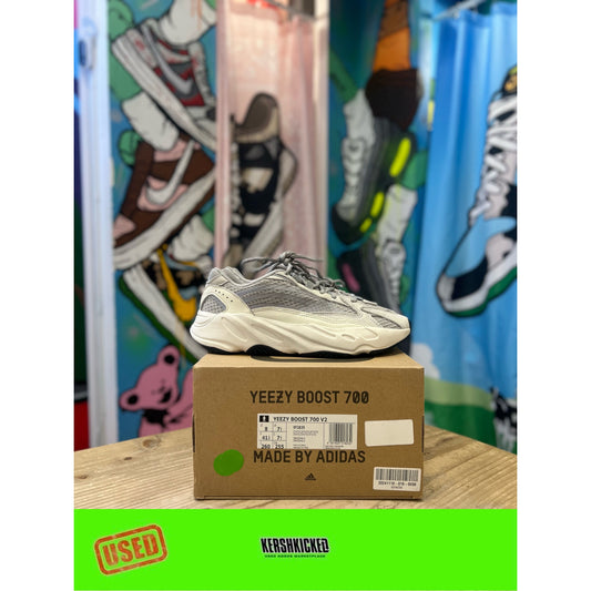 Yeezy 700 Static UK7.5