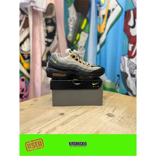 Air Max 95 Yellow Strike UK 7.5