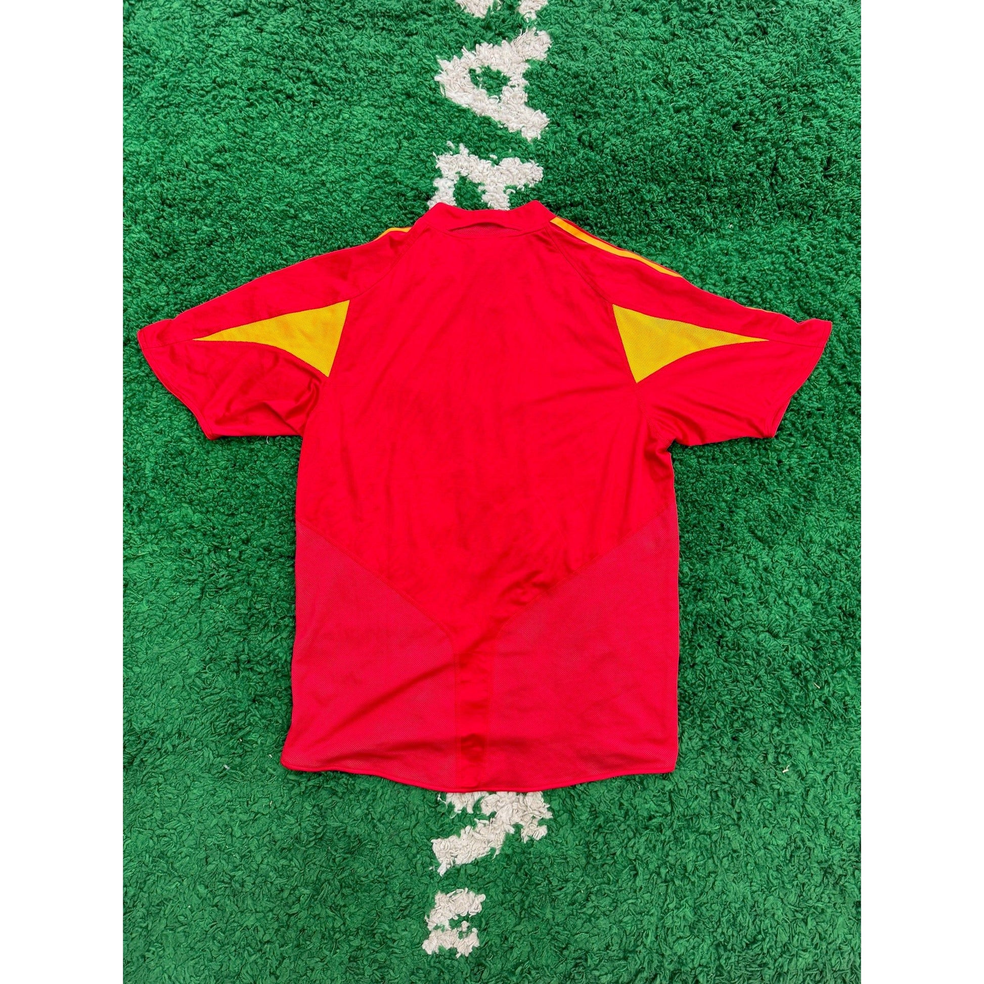 Spain 2003-3005 Home Shirt L 9/10 by KershKits in Clothing. Available at KershKicks for £65.00. A must-have for fans of KershKits looking to elevate their style with this Kits.