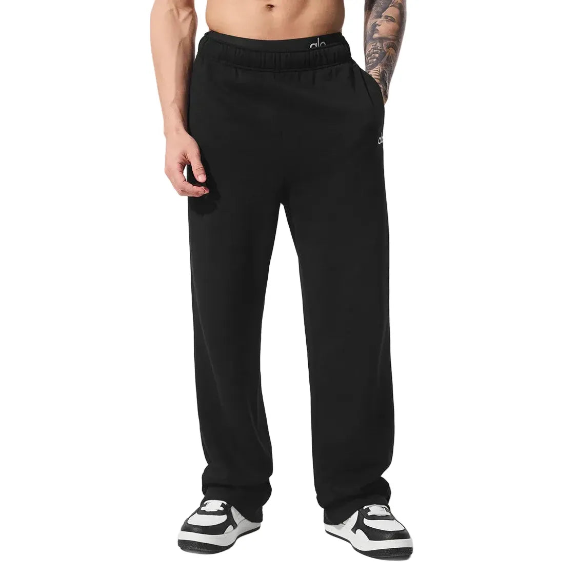 Alo Accolade Straight Leg Sweatpants Black