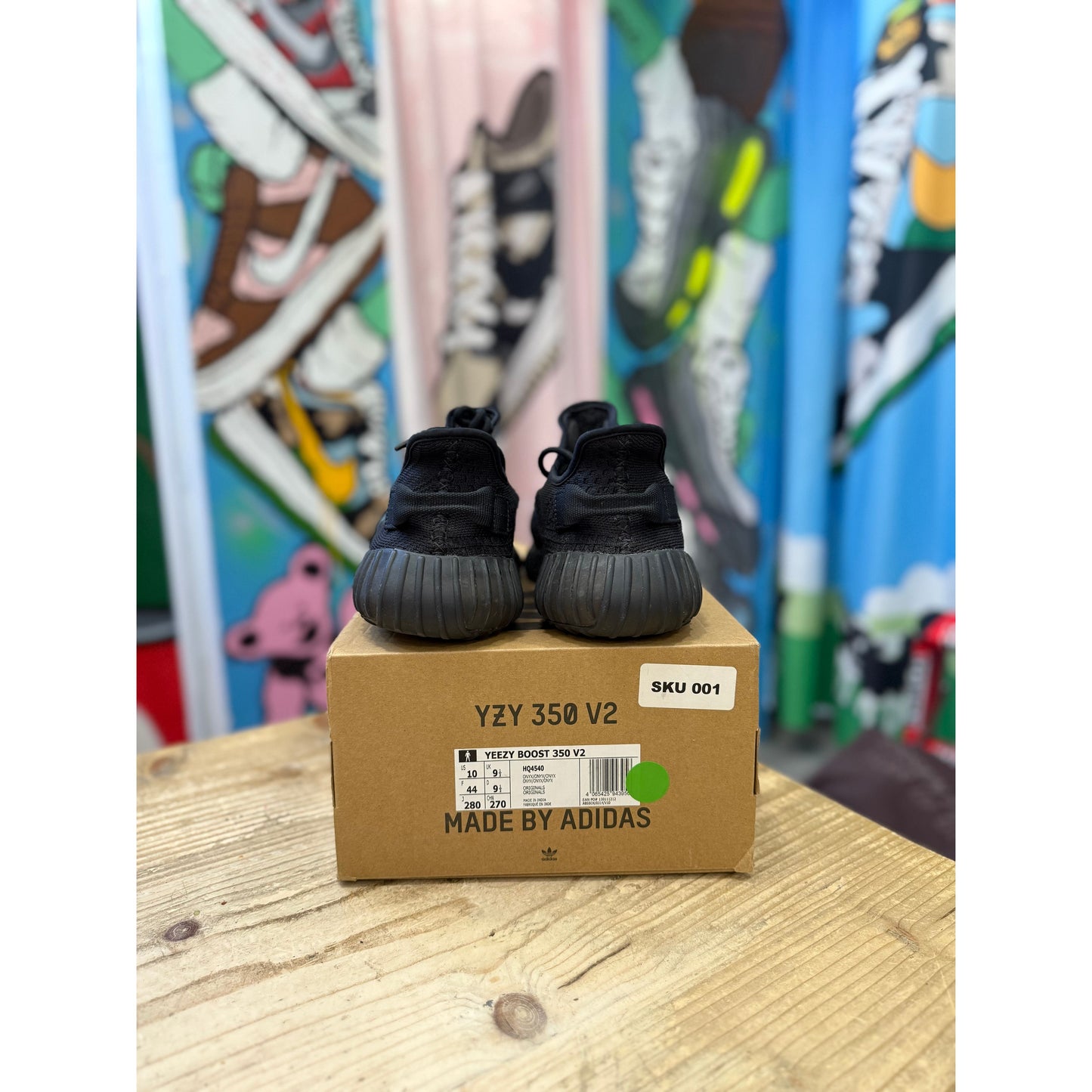 Yeezy 350 Onyx UK 9.5