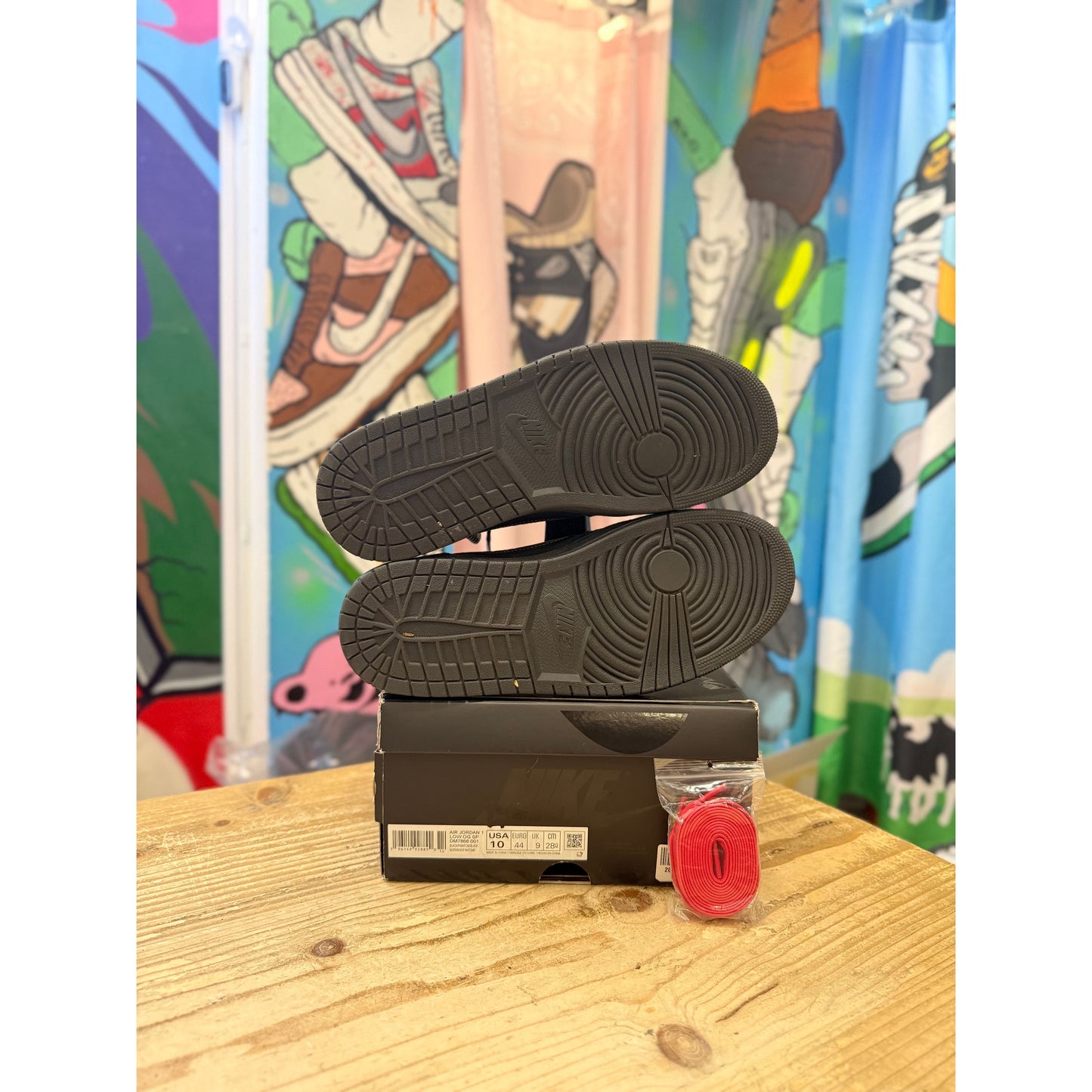 Jordan 1 Low Travis Scott Black Phantom UK 9.