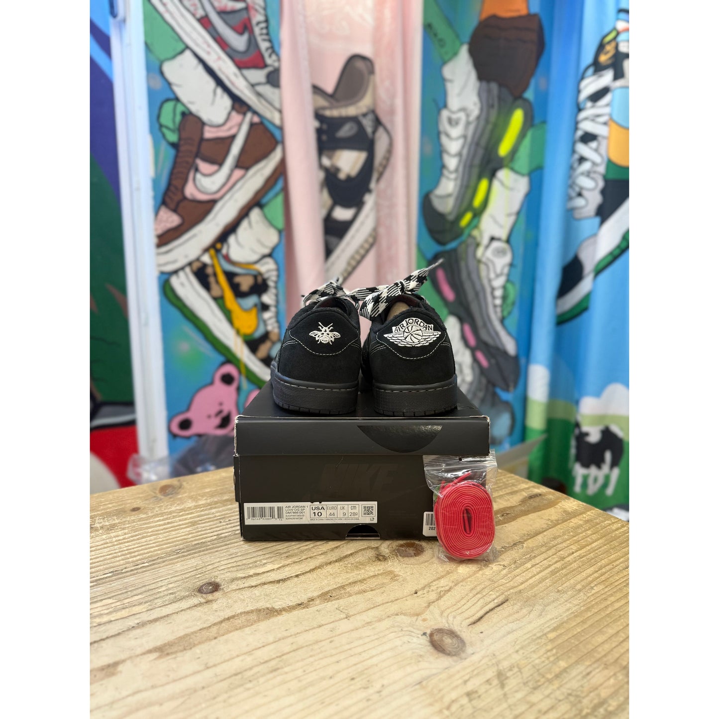 Jordan 1 Low Travis Scott Black Phantom UK 9.