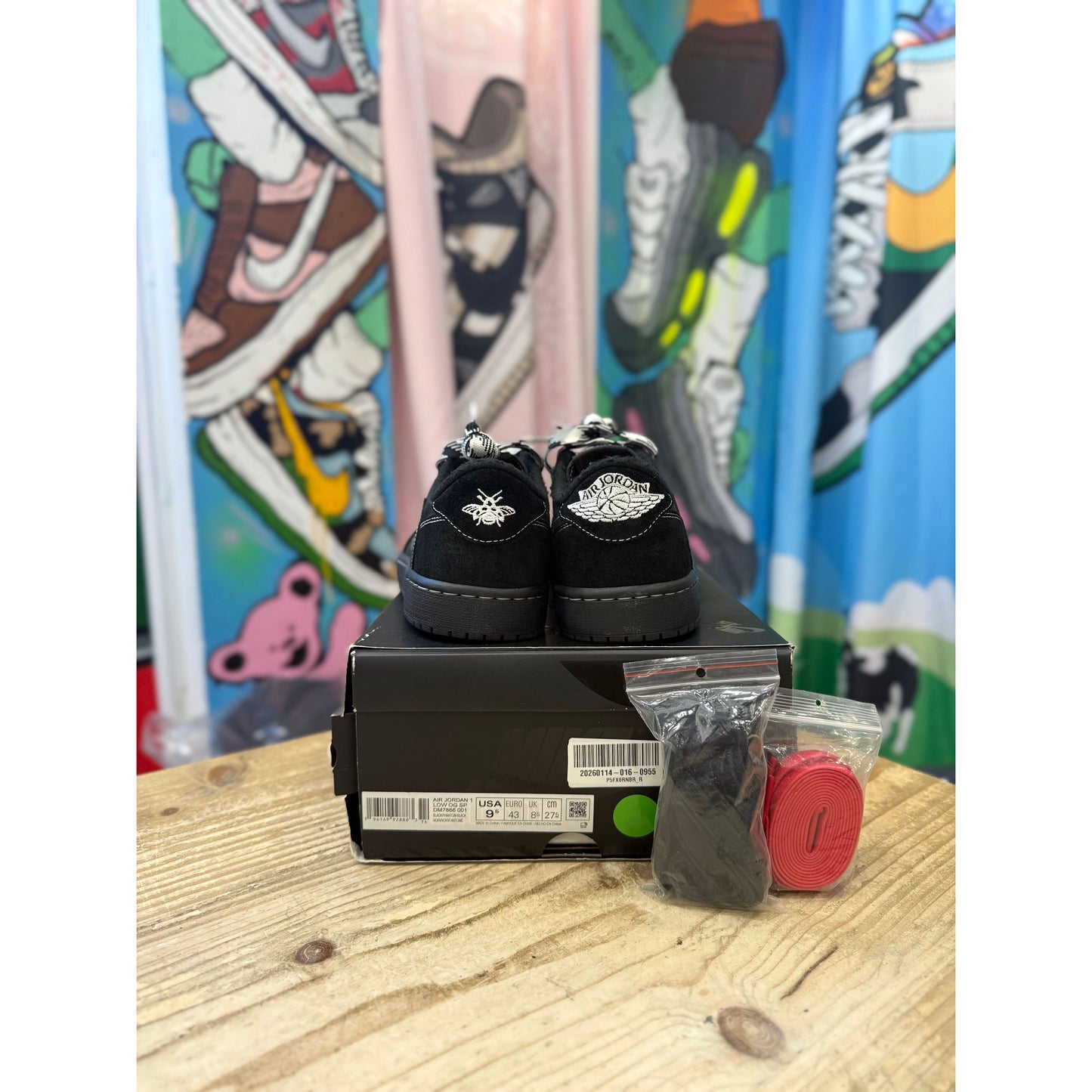 Jordan 1 Low Travis Scott Black Phantom UK 8.5.