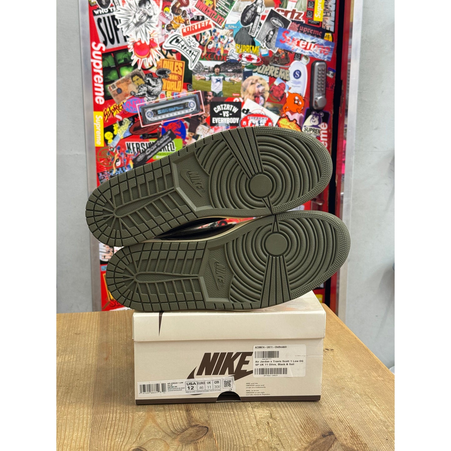 Jordan 1 Retro Low OG SP Travis Scott Medium Olive UK 11