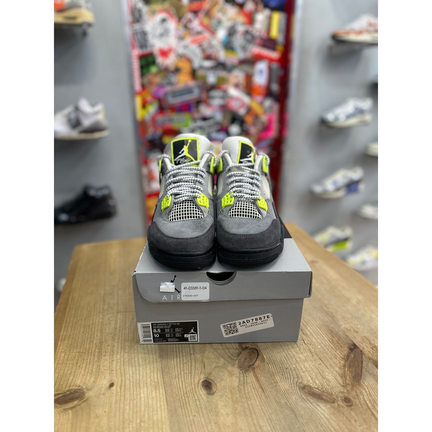 Jordan 4 Retro SE 95 Neon UK 7.5
