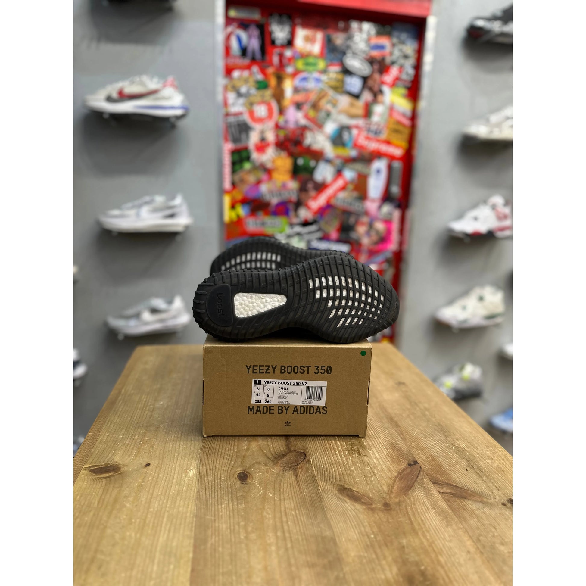 Yeezy 2025 oreo red