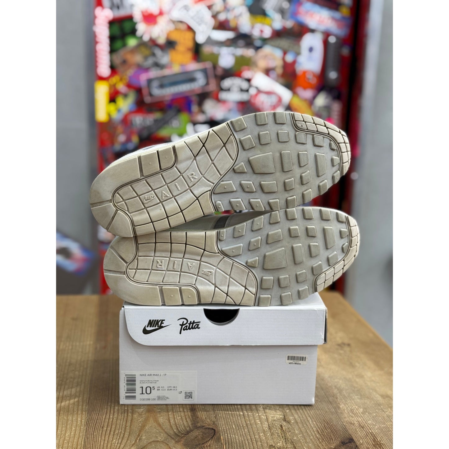 Nike Air Max 1 Patta Waves White Uk 9.5.