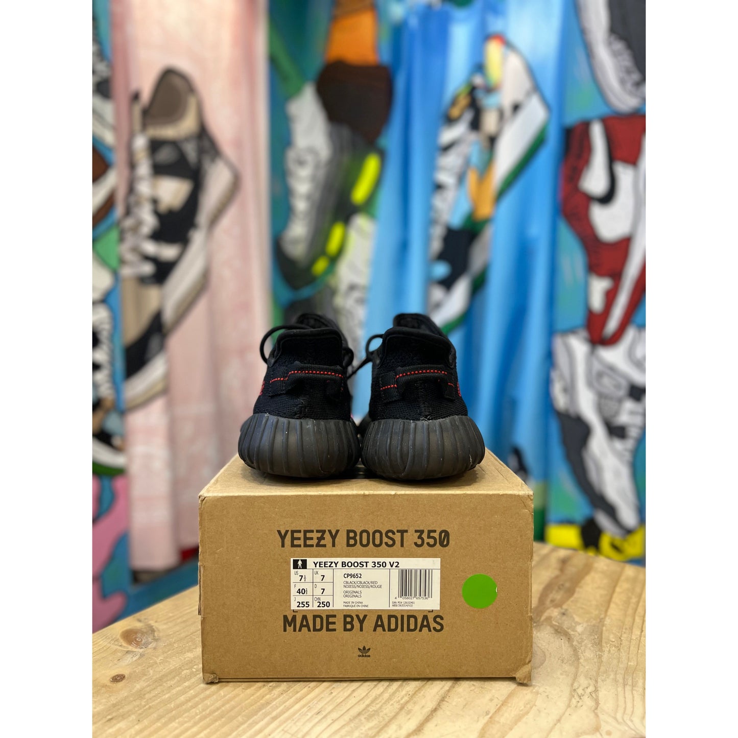 Yeezy 350 Bred  UK7