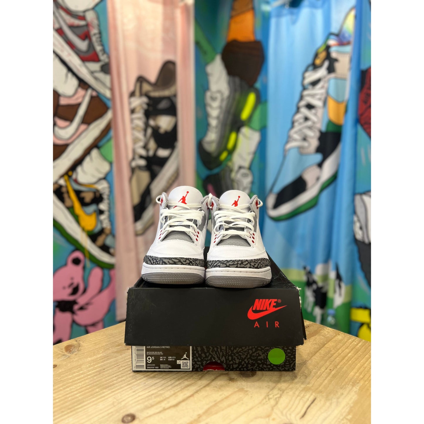 Jordan 3 Retro Fire Red (2022) UK 8.5