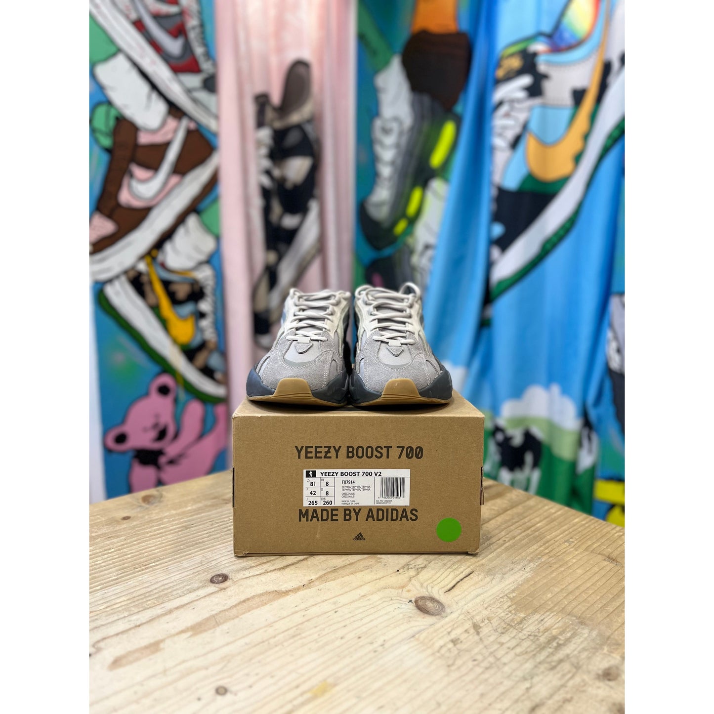 Yeezy 700 Tephra UK 8