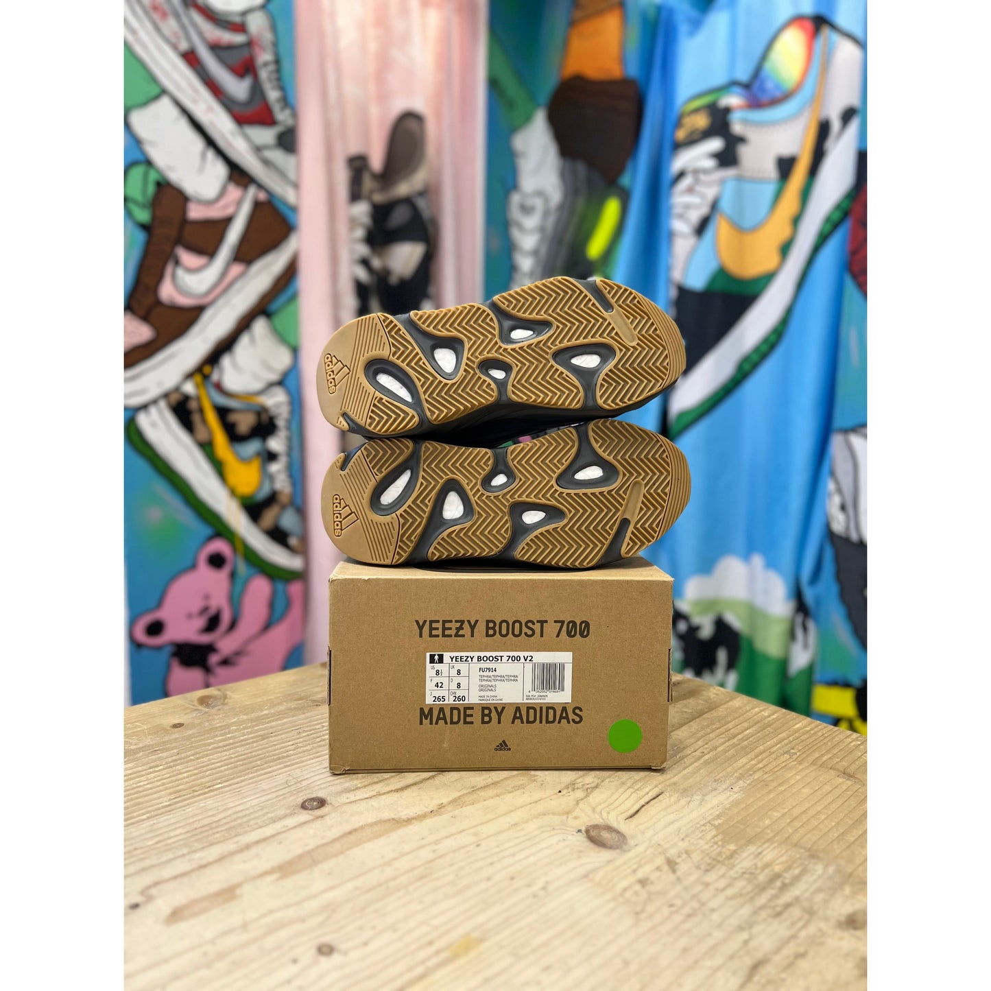 Yeezy 700 Tephra UK 8