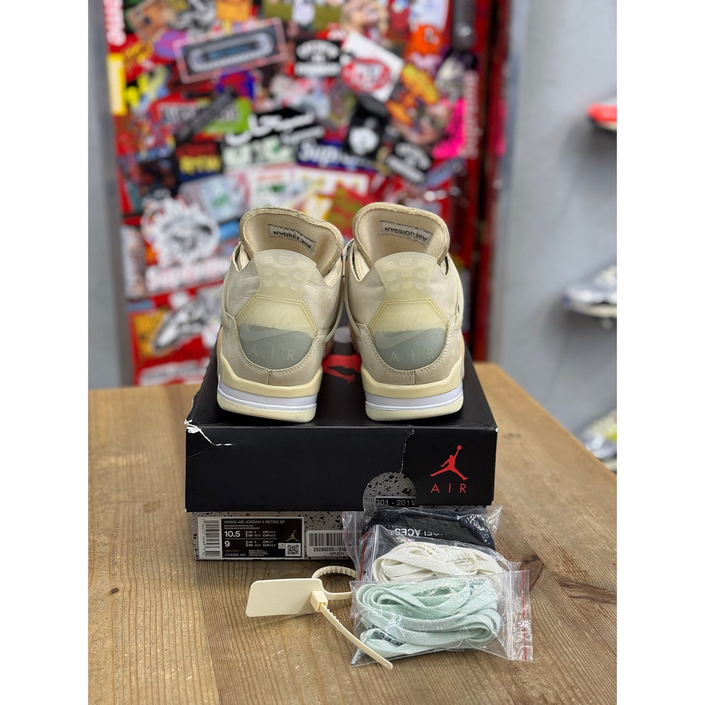 Jordan 4 Retro Off-White Sail UK  8