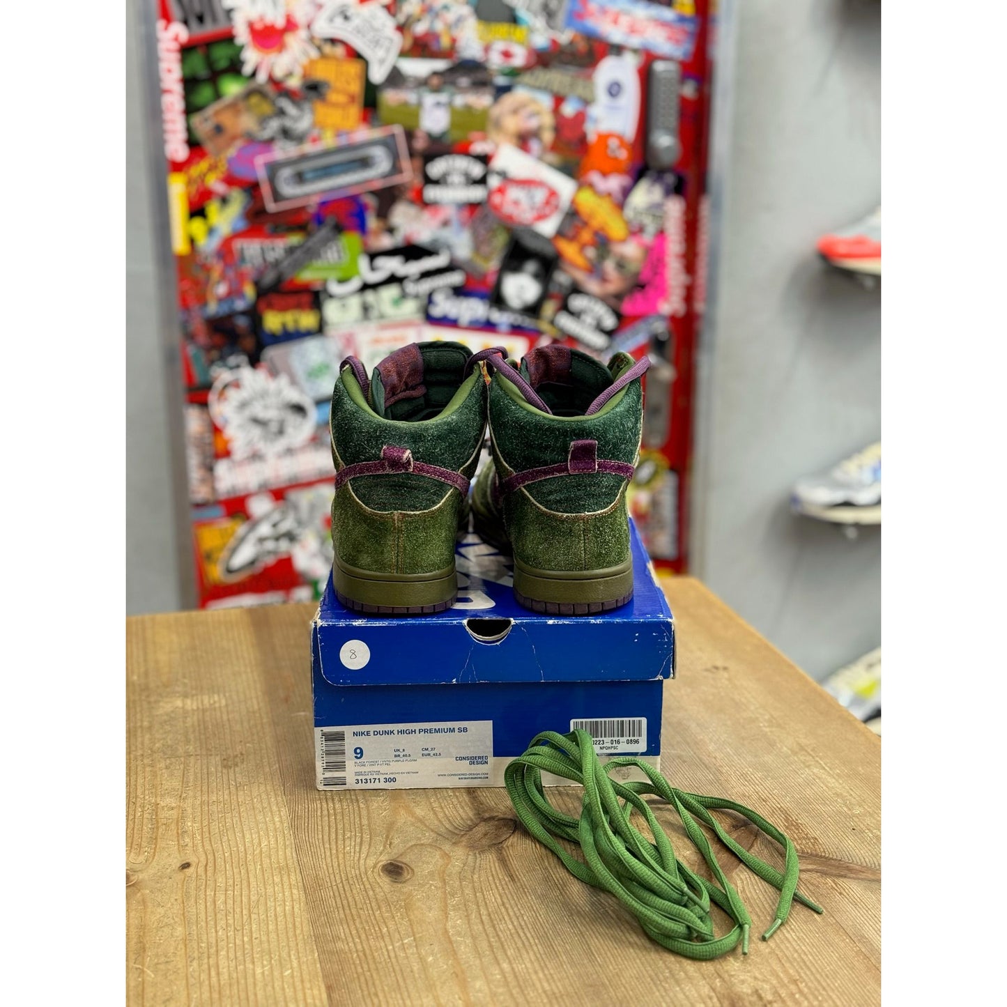 Nike SB Dunk High Skunk 420 UK 8