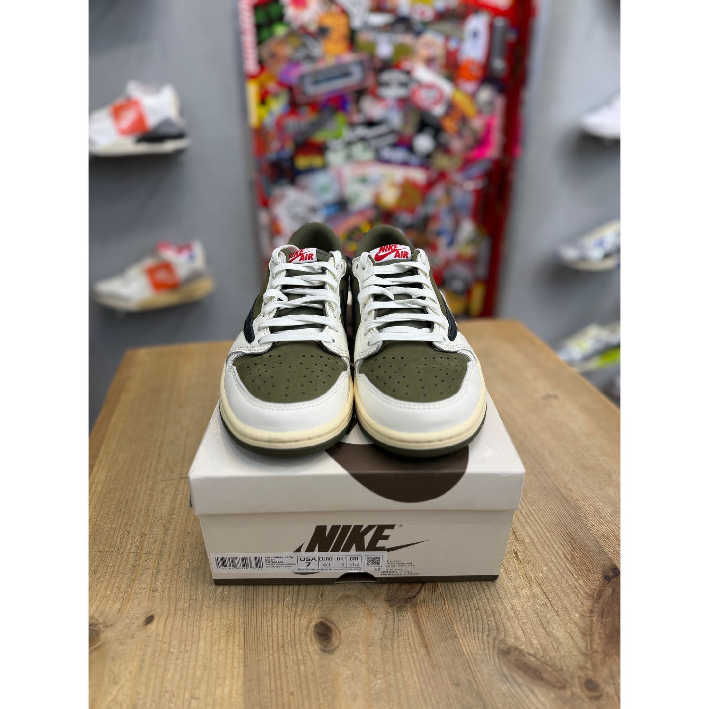 Jordan 1 Retro Low OG SP Travis Scott Medium Olive UK 6 (EU 40)