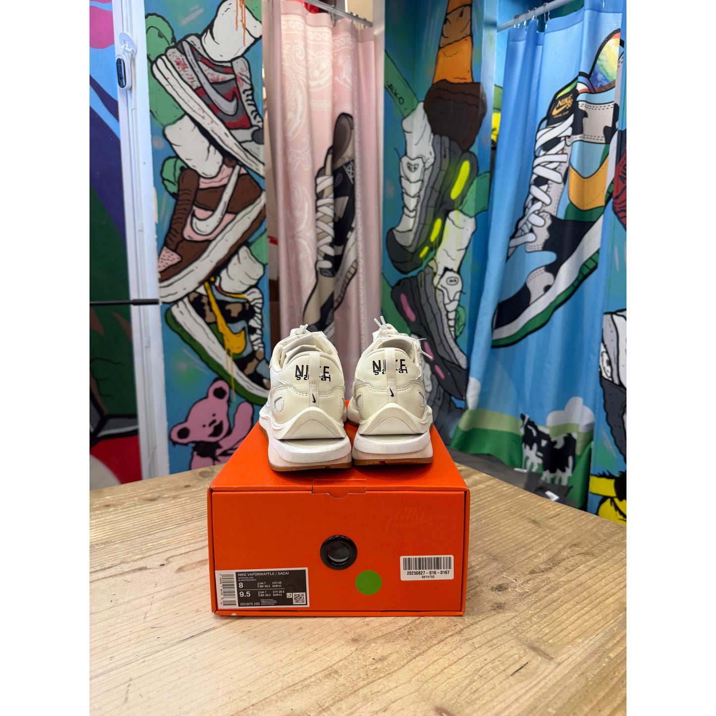 Nike Vaporwaffle Sacai Sail Gum  UK 7