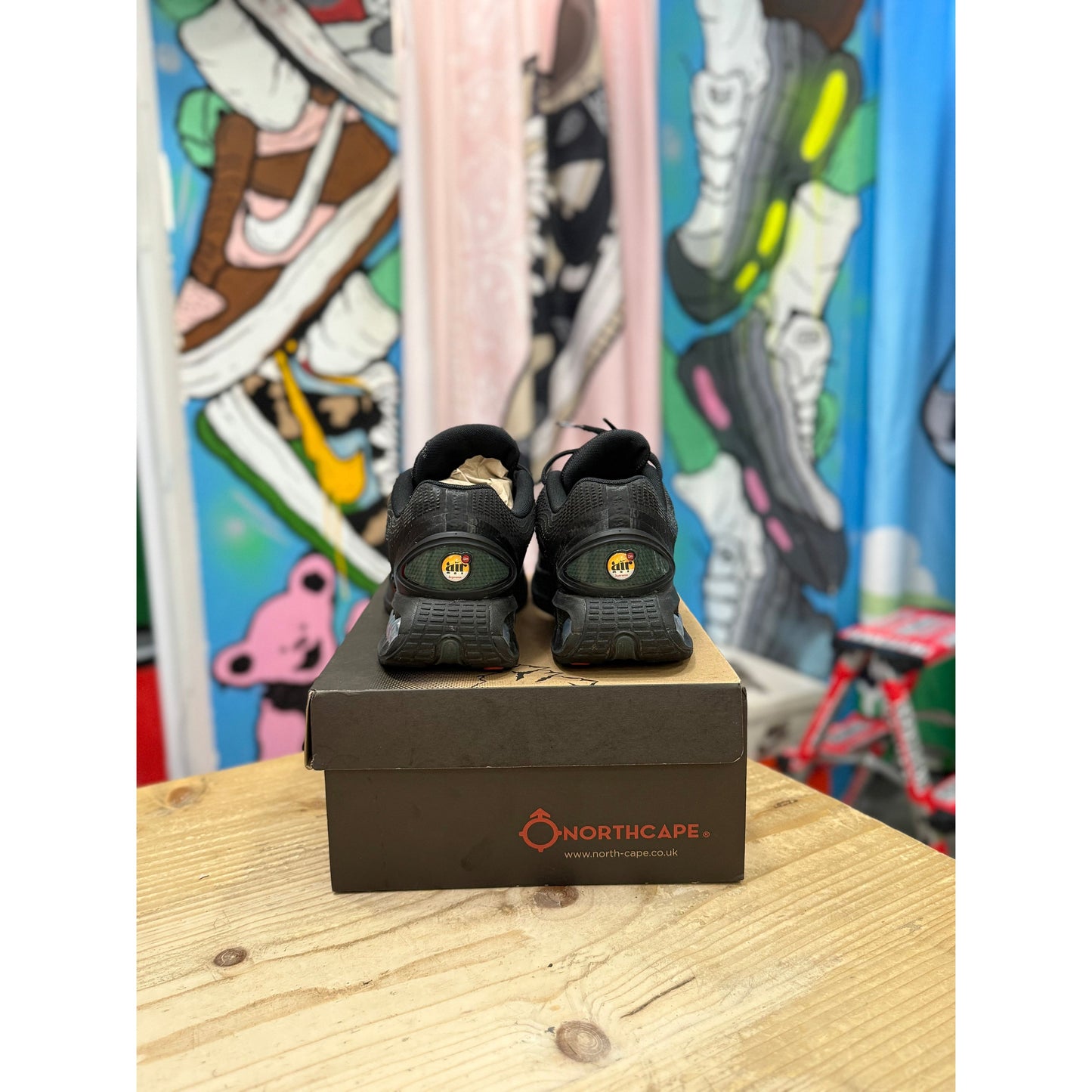Nike DN Supreme Black UK8