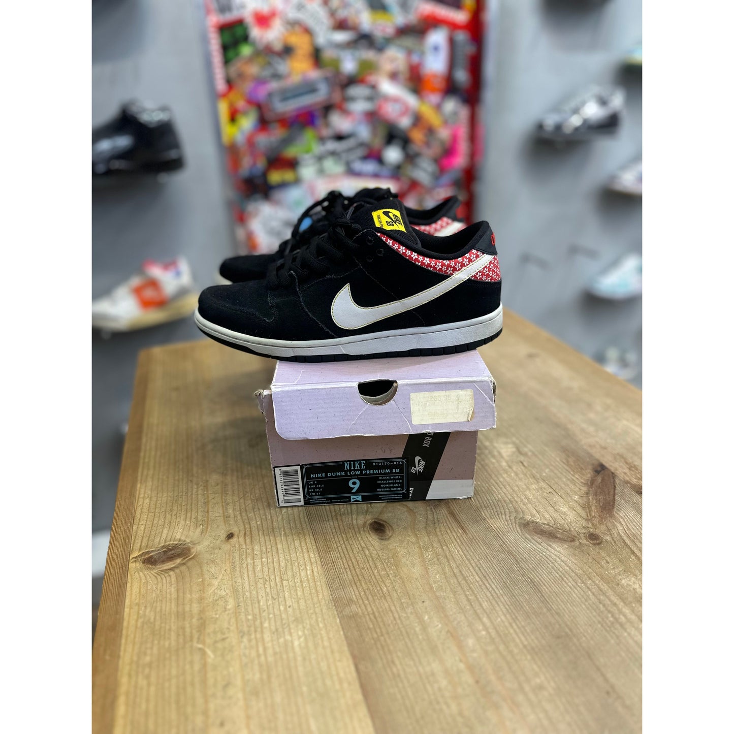 Nike SB Dunk Low Firecracker UK8