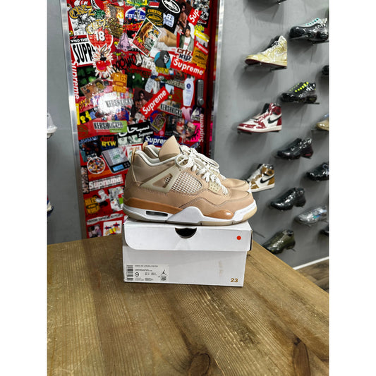 Jordan 4 Retro Shimmer (W) UK 6.5 by Jordan's in Shoes. Available at KershKicks for £135.00. A must-have for fans of Jordan's looking to elevate their style with this Kershkicked.