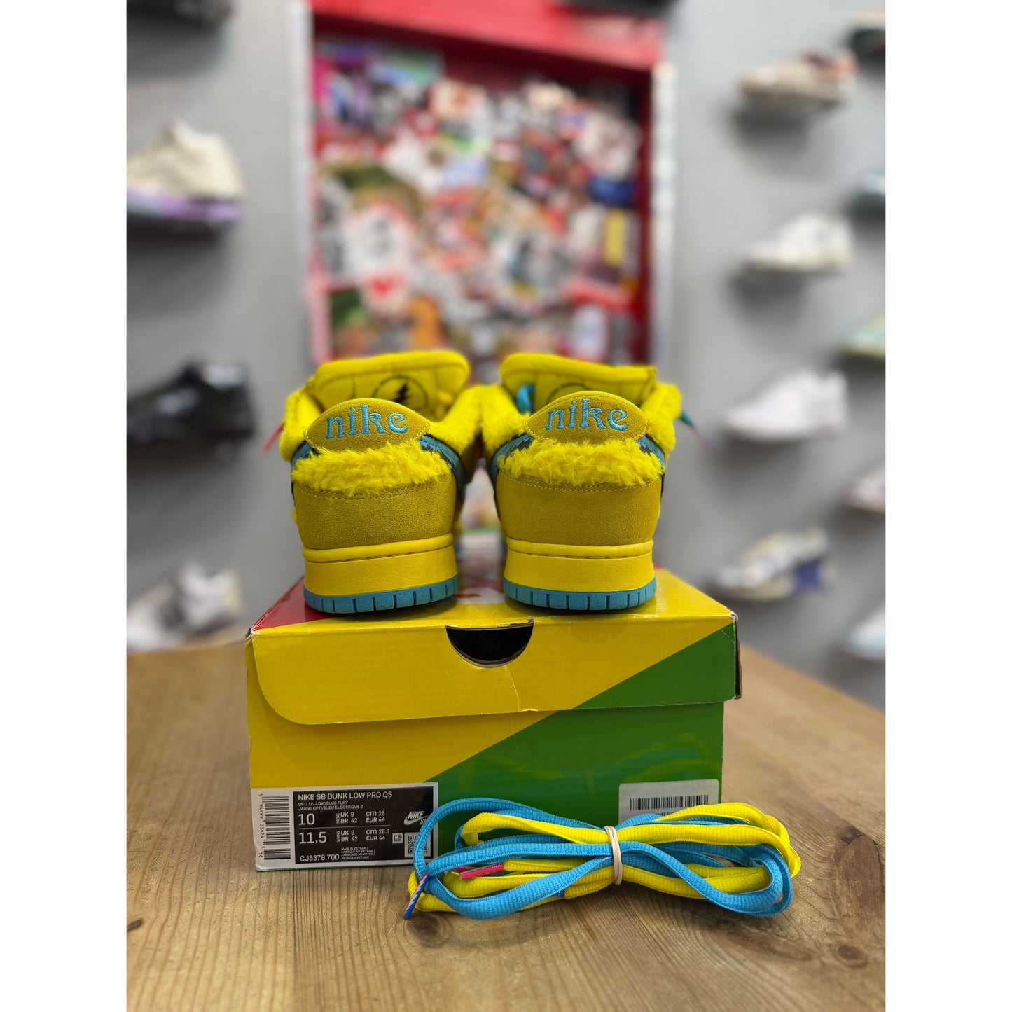 Nike SB Dunk Low Grateful Dead Bears Opti Yellow UK 9