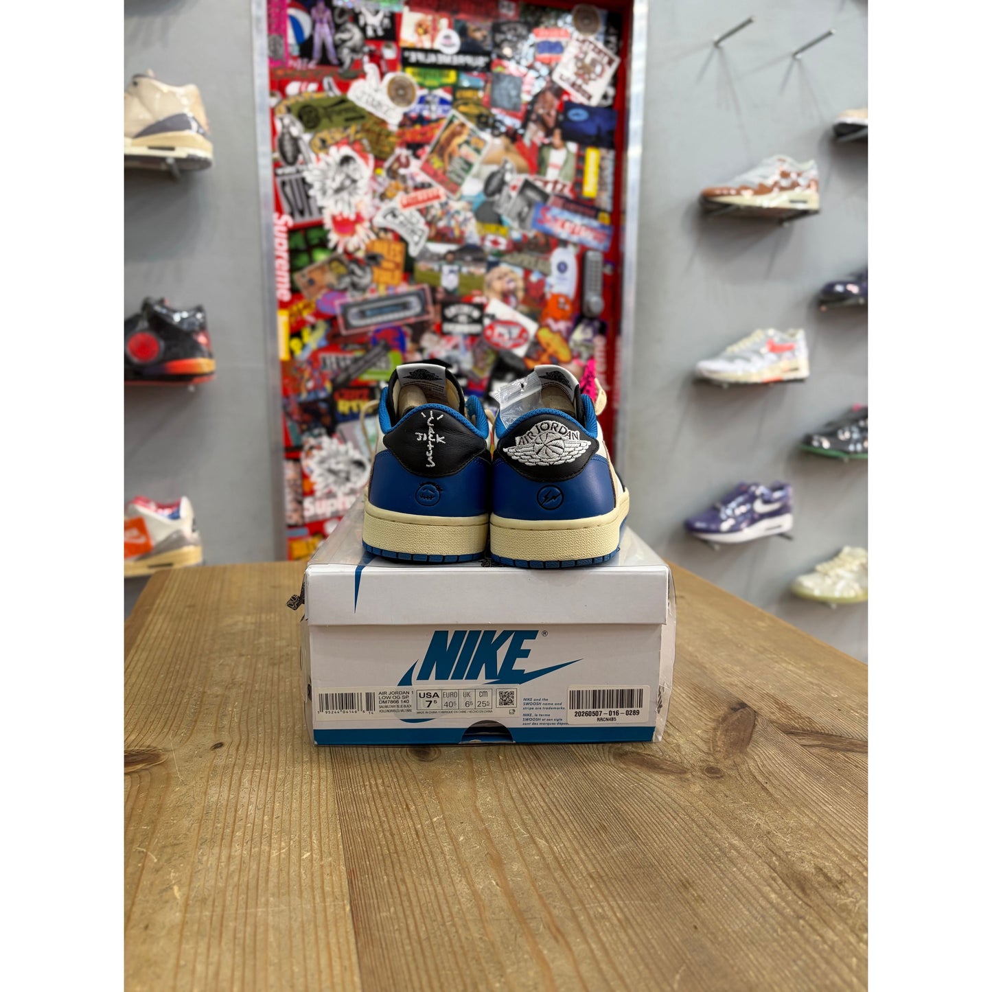 Jordan 1 Low fragment design x Travis Scott UK6.5