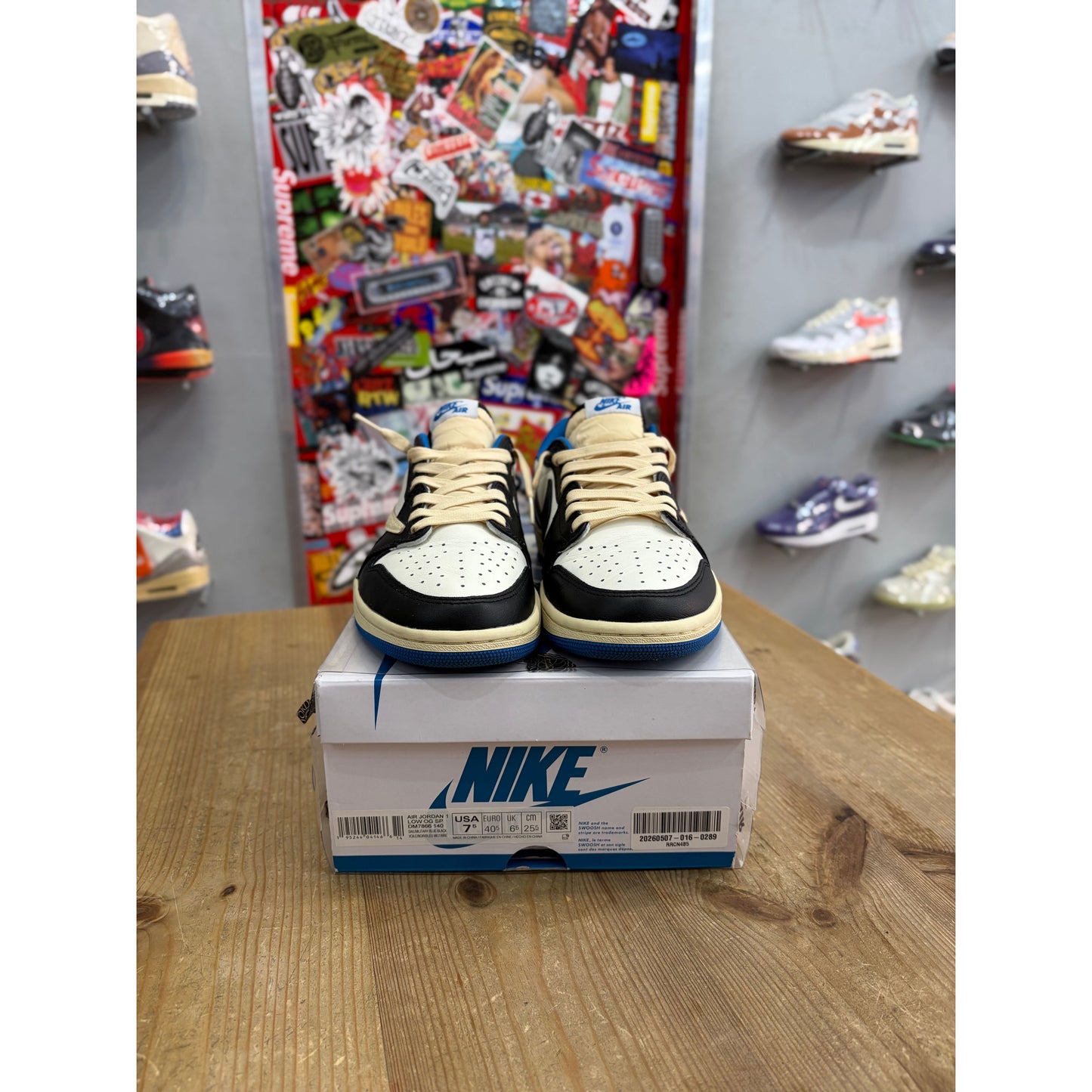 Jordan 1 Low fragment design x Travis Scott UK6.5