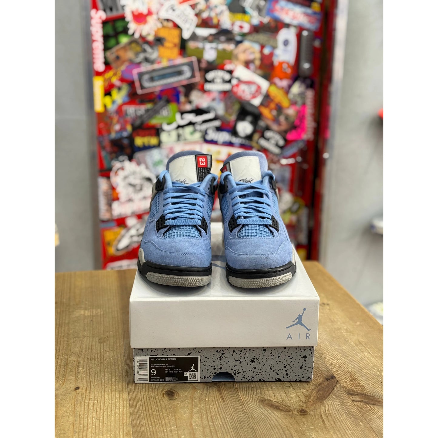 Jordan 4 Retro University Blue UK 8.