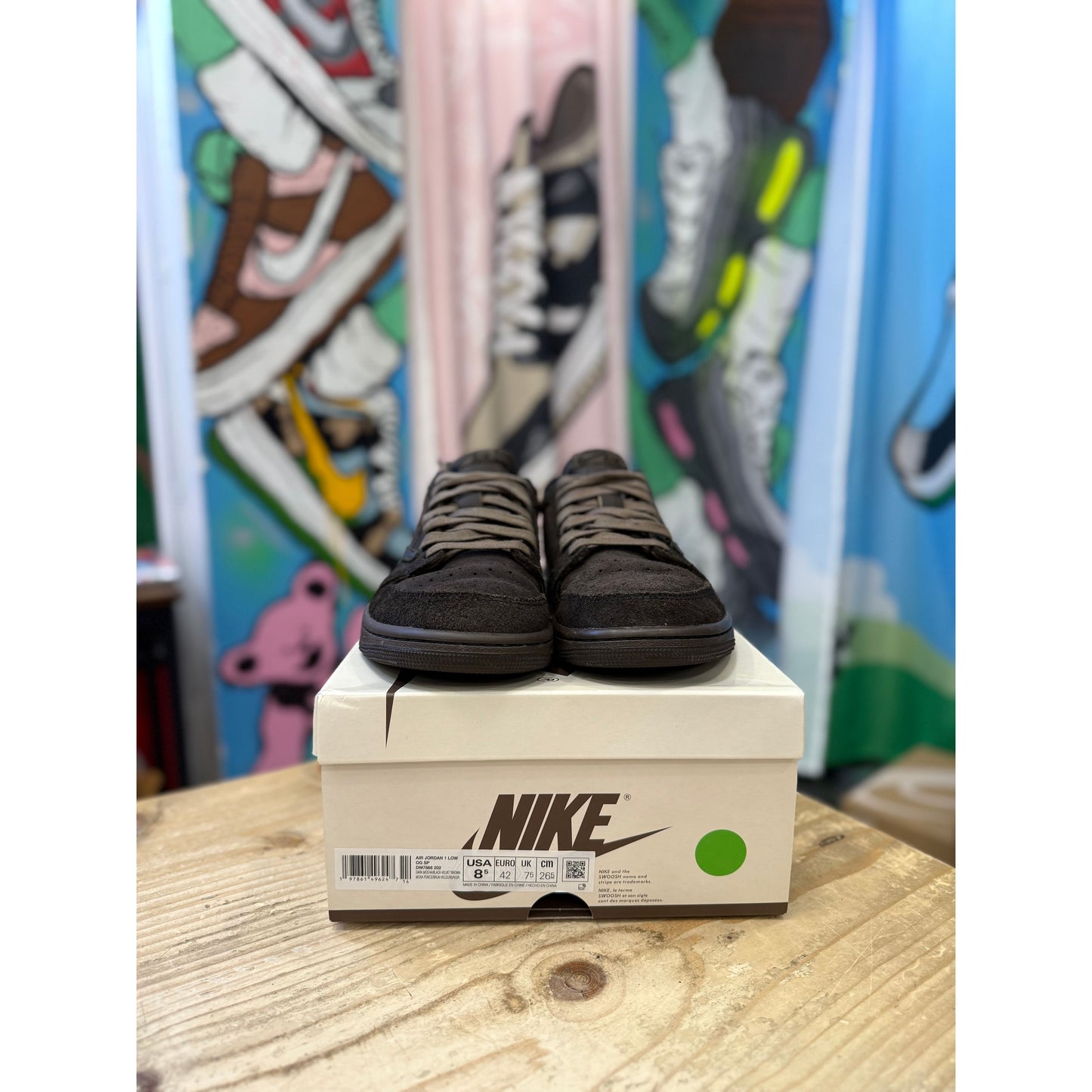 Jordan 1 Retro Low OG SP Travis Scott Velvet Brown UK 7.5