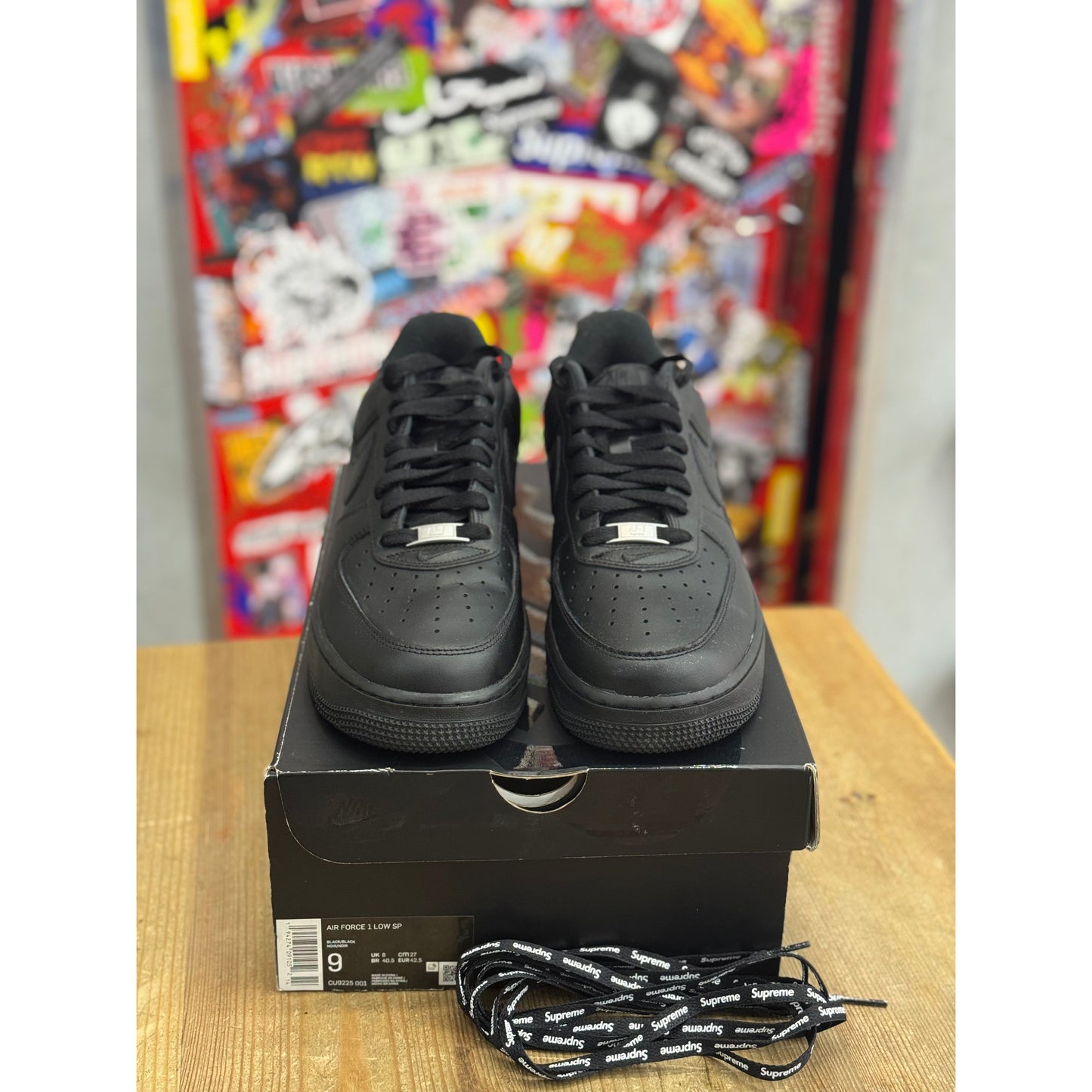 Nike Air Force 1 Low Supreme Black UK 8