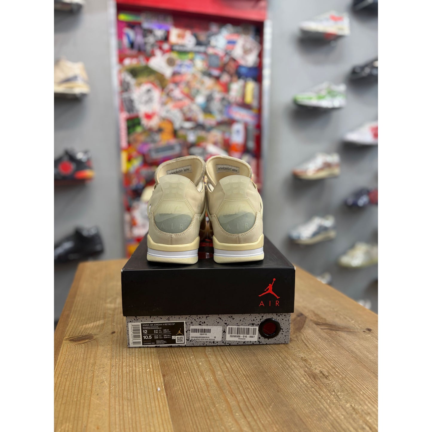 Jordan 4 Retro Off-White Sail (Women's) UK 9.5