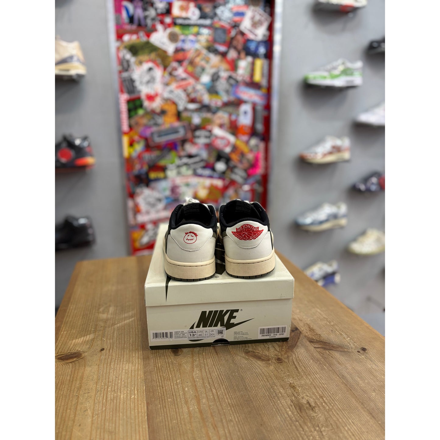 Jordan 1 Retro Low OG SP Travis Scott Olive (Women's) UK 11