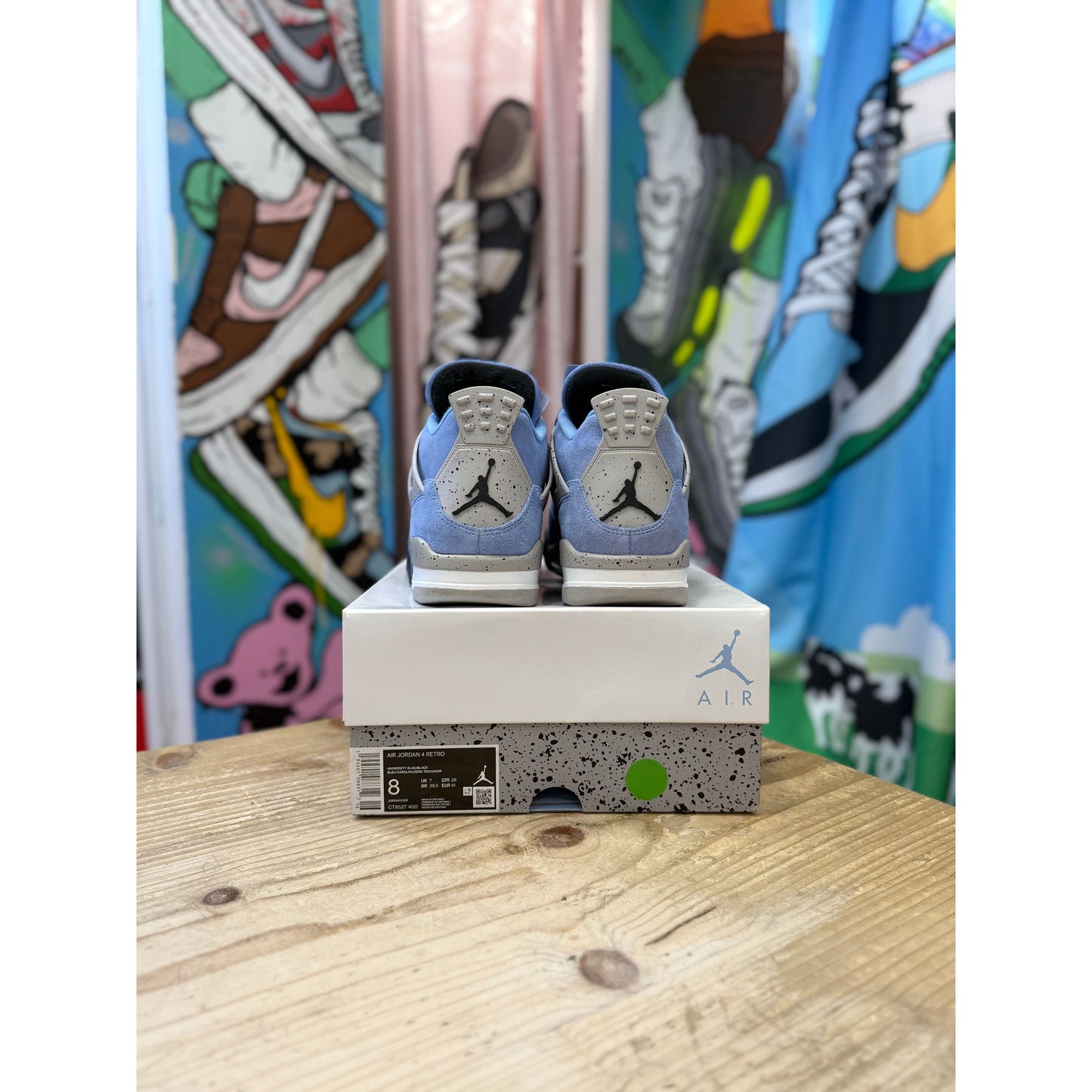 Jordan 4 University Blue UK7