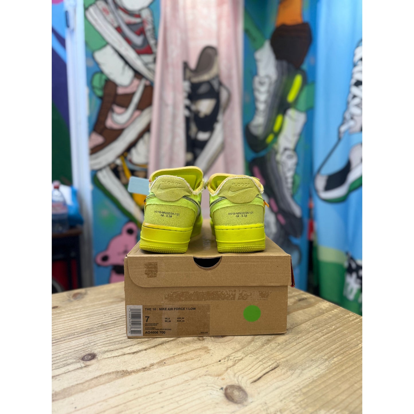 Nike Air Force 1 Off White Volt UK6 (EU40)