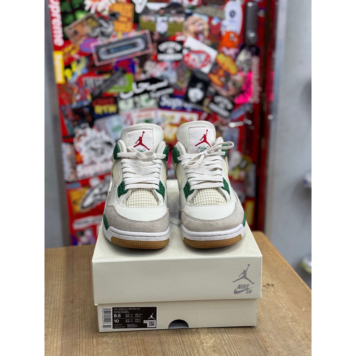 Jordan 4 Retro SB Pine Green UK 7.5